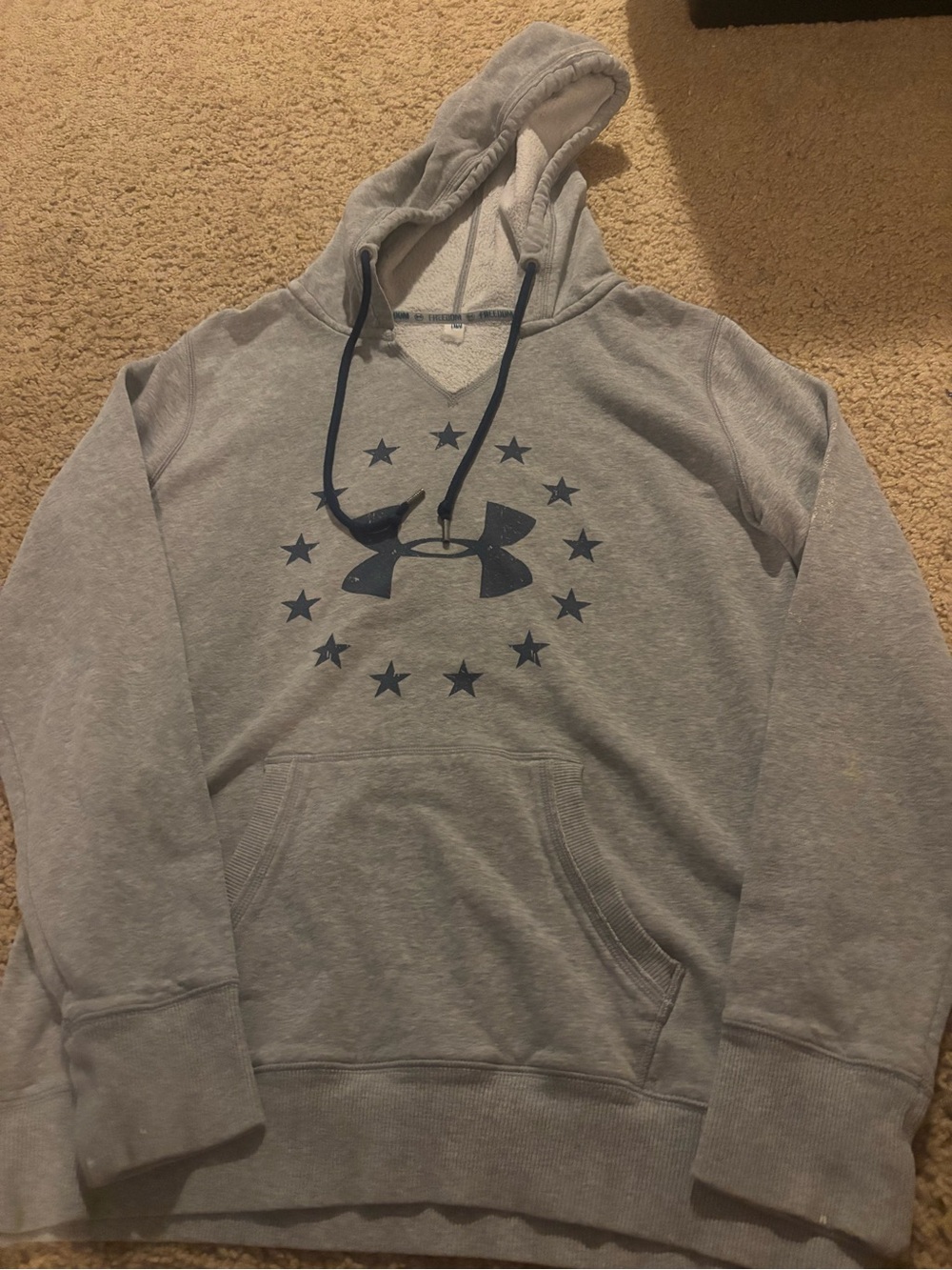 Under Armour Men's Light Gray Hooded Sweatshirt with Navy Logo